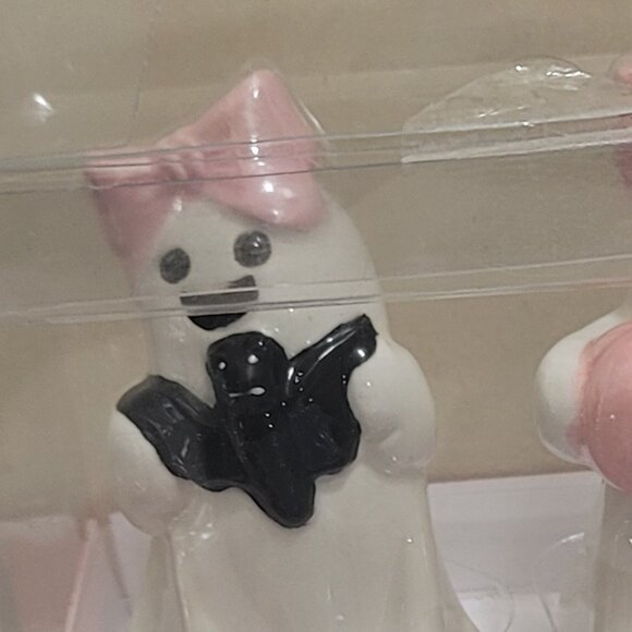 Halloween Salt and pepper shakers – ghosts (NWT) - Picture 5 of 6